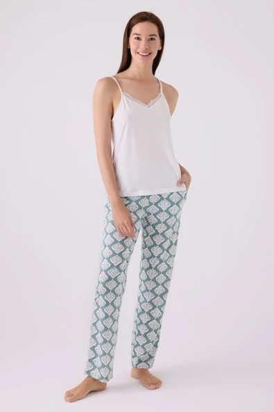 Pierre Cardin Kadın Sabahlıklı Uzun Kol İp Askılı V Yaka 3'lü Pijama Takım - 5