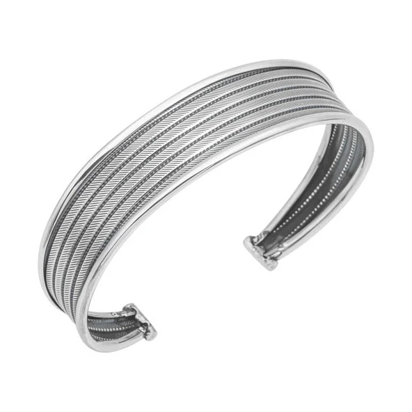 MDB 925 Ayar Gümüş Eskitme Desenli Kadın Bilezik ürün görseli