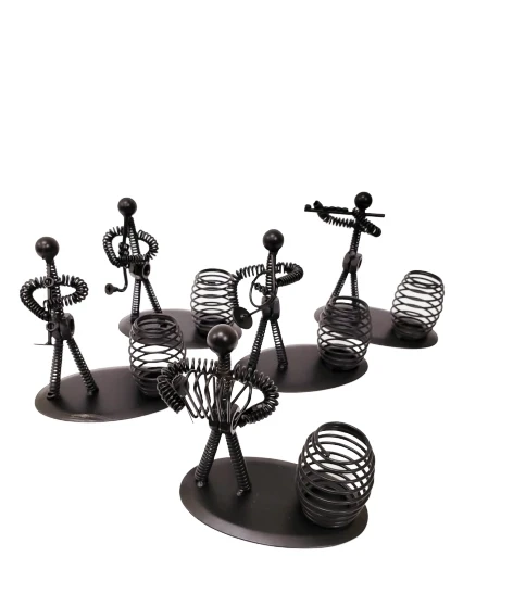 Dekoratif Metal Adam Müzisyen Kalemlik ürün görseli 1