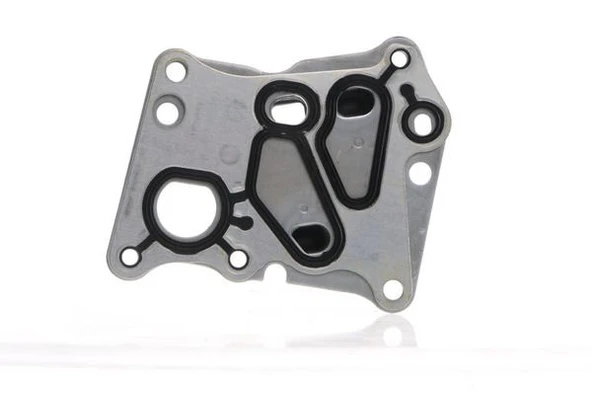 MAHLE CLC153000S YAG SOGUTUCUSU MERCEDES M271 EVO W204 S204 C204 W212 S212 C207 A207 R172 A2711801410 ürün görseli 1