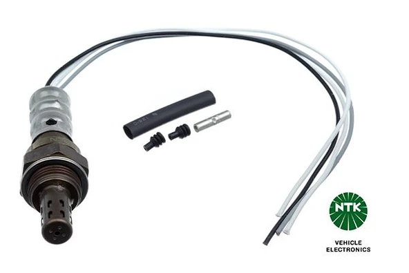 NGK 91358 OKSİJEN SENSÖRÜ UNİVERSAL TİP ALFA ROMEO. AUDI. BMW. CITROEN. DAEWOO. FIAT. FORD. MAZDA. MERCEDES. MG. OPEL. PEUGEOT. ROVER. SSANGYONG. VOLVO. VW 4 KABLOLU SOKETSİZ OZA739-EE33 06A906265-226 - 1