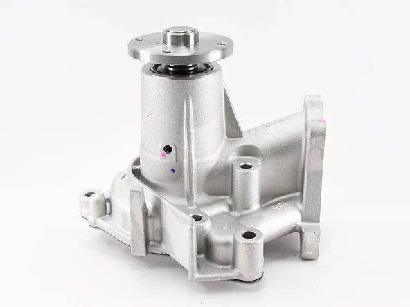 GMB GWHY-111A DEVİRDAİM SU POMPASI HYUNDAI STAREX 96-> / H100 2.6L KAMYONET 96->/ GALLOPER 2.5L 99->/ KIA K2500 2.5L TCI 98-> / MITSUBISHI L200 2.5L 4D56 K74T 4X4 96-06 KORE ÜRETİMİ MD974999-MD997686- ürün görseli 1