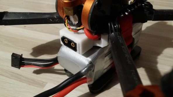 Here Tyro 109 Batarya Ve Xt60 Desteği Plastik Aparat