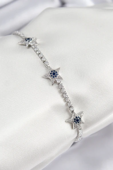 Pirinç Zirkon Taşlı Yıldız Model Gümüş Renk Kadın Bileklik - TJ-BB7700 ürün görseli 1