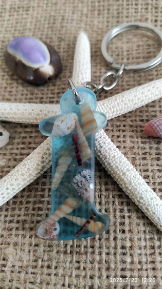 "İ" Harfi - Açık Mavi Deniz Epoksi Harf Anahtarlık Gerçek D... Gri - Resim 2