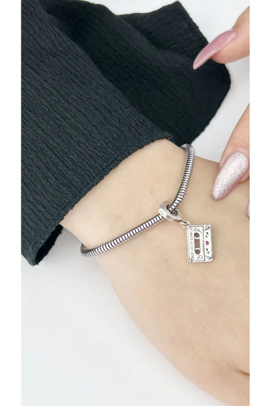 Charm, Kararmayan, Kaset ve Bizim Aşk Şarkılarımız, BİLEKLİK DAHİL DEĞİL, Gümüş Renk, Model26 - Resim 2
