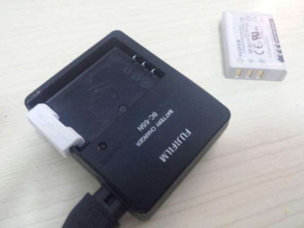 Fujifilm Şarj Cihazı Bc-65N İçin Np-95 Batery Adaptörü Plastik Aparat - 1