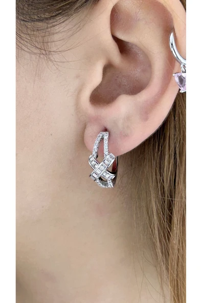 Küpe, Zirkon Taşlı, Kararmayan Çelik, Çapraz Model, Gümüş Renk, Model626 ürün görseli 1