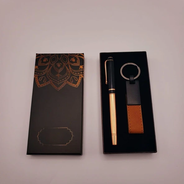 Deri Anahtarlık Ve Bakır Roller Kalem Seti ürün görseli