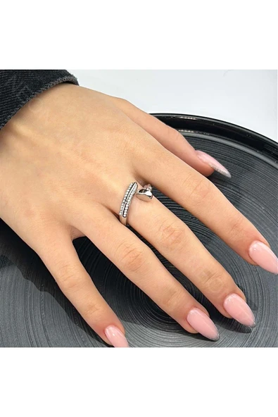 Yüzük, Zirkon Taşlı, Kararmayan Çelik, Çivi Detaylı, Ölçü Ayarlanabilir, Gümüş Renk, Model40 ürün görseli 1