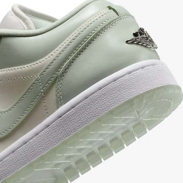 NİKE Jordan Air 1 Low SE Yeşil Spor Ayakkabı HF4078-100 - Resim 2