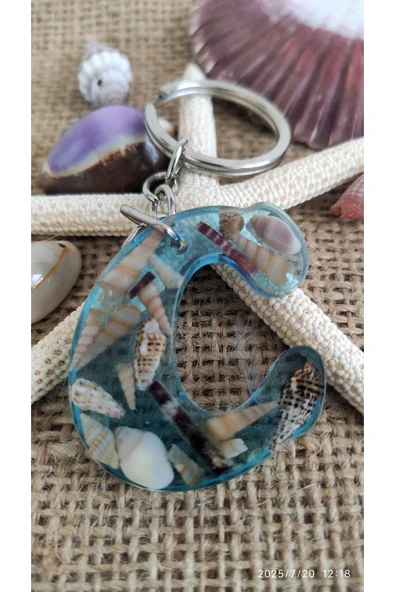 "C" HARFİ - Açık Mavi Deniz Epoksi Harf Anahtarlık – Gerçek Deniz Kabuğu, El Yapımı, Benzersiz - Resim 5