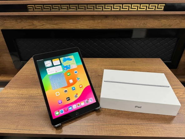 Apple iPad 9. Nesil 64GB 10.2” WiFi Tablet Uzay Grisi MK2K3TU/A (İKİNCİ EL) - 2