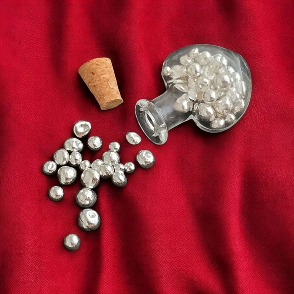 10 Gram 999 Ayar Gümüşten Üretilmiş Kalp Tasarımlı Cam Şişeli Granül Gümüş Hediyesi-553 - 2