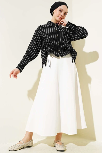 Kalp Düğmeli Önü Büzgülü Kısa Gömlek Siyah - Resim 2