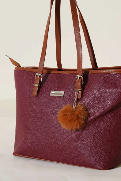 Ponpon Aksesuarlı Kol Çantası Bordo - Resim 3