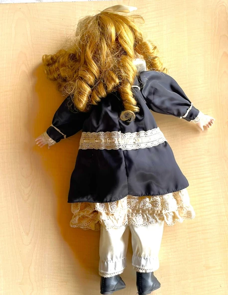 1987 YAPIM DAMGALI PORSELEN BEBEK OYUNCAK BEBEK - 2