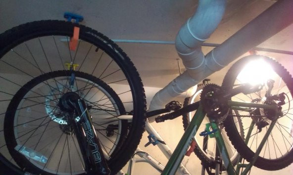 Destek Velo De Garage Plastik Aparat