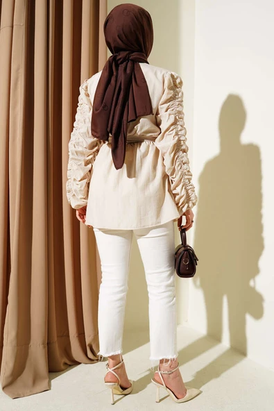 Büzgülü Fermuarlı Kuşaklı Ceket Bej - Resim 3