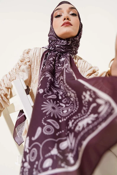 Retro Desen Kenar Şeritli Şal Acı Kahve ürün görseli 1