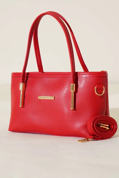 Metal Arma Detaylı Çanta Kırmızı ürün görseli