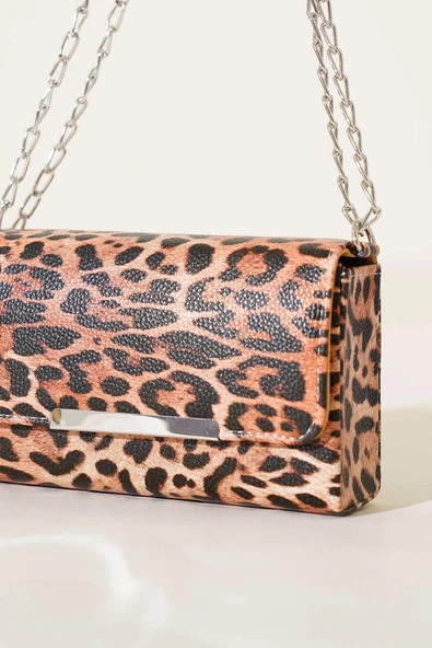 Mıknatıslı Zincir Askılı Çanta Leopar - Resim 3