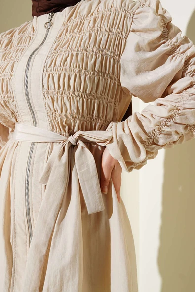 Büzgülü Fermuarlı Kuşaklı Ceket Bej - Resim 4