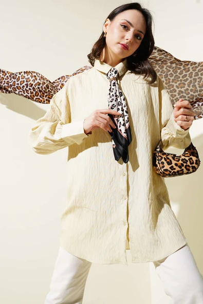 Kırışık Çizgili Basic Gömlek Bej ürün görseli 1