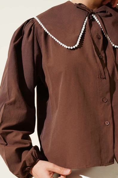 İnci Detaylı Denizci Yaka Kısa Gömlek Kahve - Resim 4