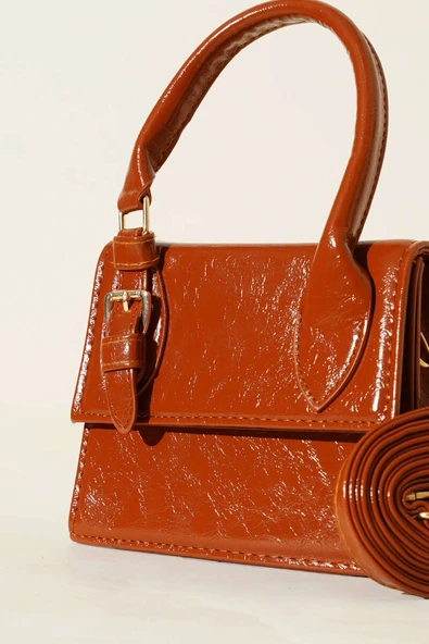 Tek Kemer Detaylı Rugan Çanta Taba - Resim 3