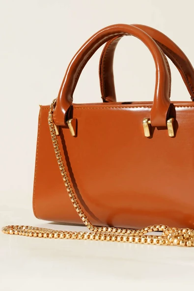 Zincir Askılı Mıknatıslı Çanta Taba - Resim 3