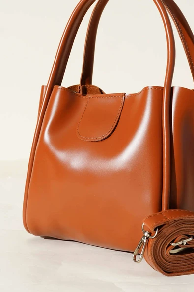 Fermuarlı Üç Bölmeli Kol Çanta Taba - Resim 3