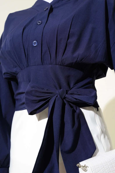 Yarım Düğmeli Bağlamalı Kısa Gömlek Lacivert - Resim 4