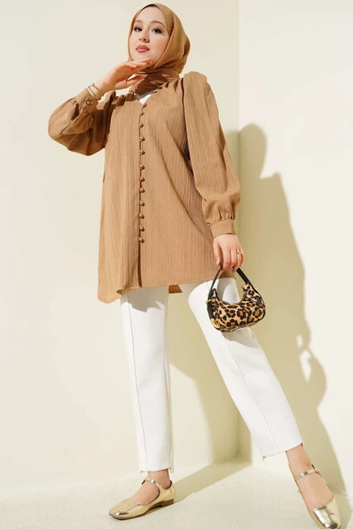 Brit Düğmeli Krinkıl Gömlek Latte - Resim 2