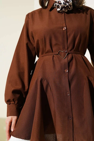 Kalp Tokalı Kuşaklı Gömlek Kahve - Resim 4