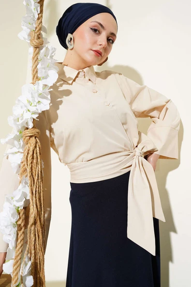 Düğmeli Yan Bağlamalı Kısa Gömlek Bej - Resim 2