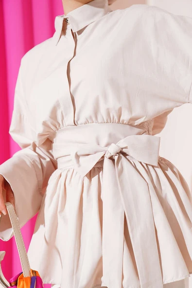 Kuşak Büzgülü Yarım Düğmeli Tunik Bej - Resim 4