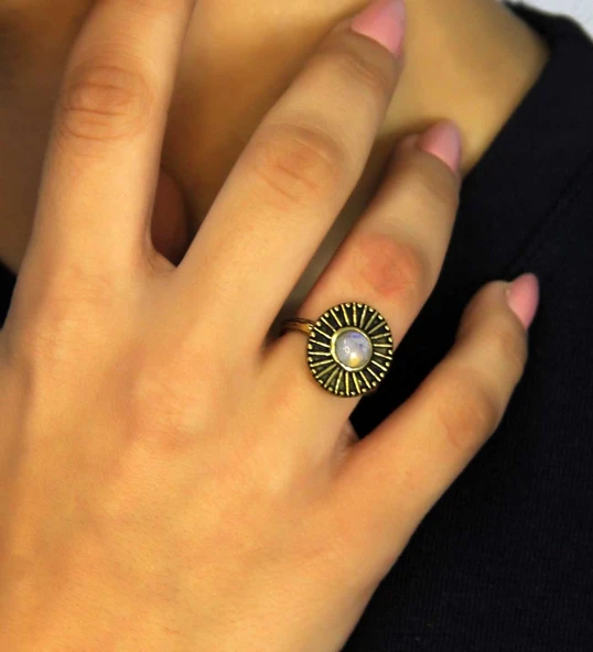 Doğal Taş Aytaşı Yuvarlak Doğal Taşlı Antik Model Kadın Ayarlanabillir Yüzük euy70ay ürün görseli