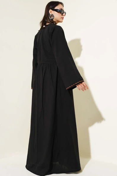 Önü Nakışlı Kloş Elbise Siyah - Resim 3