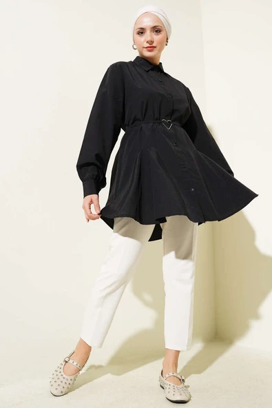 Kalp Tokalı Kuşaklı Gömlek Siyah - Resim 2