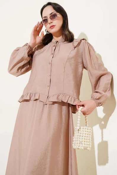 Fırfırlı Düğmeli Etekli İkili Takım Latte - Resim 2