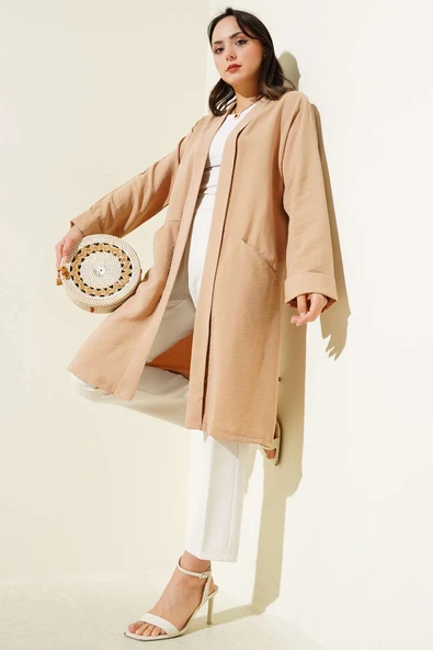 Önü Açık Cepli Hırka Latte ürün görseli