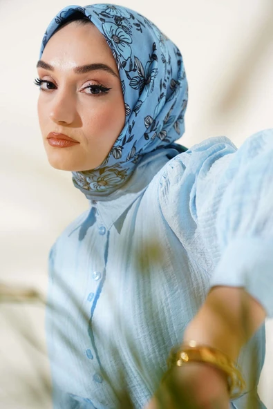 Çiçek Desenli Şeritli Eşarp İndigo ürün görseli 1