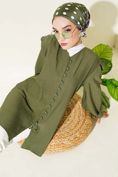 Brit Düğmeli V Yaka Gömlek Haki ürün görseli 1