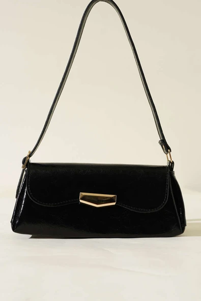 Mıknatıs Kapaklı Rugan Çanta Siyah - Resim 2