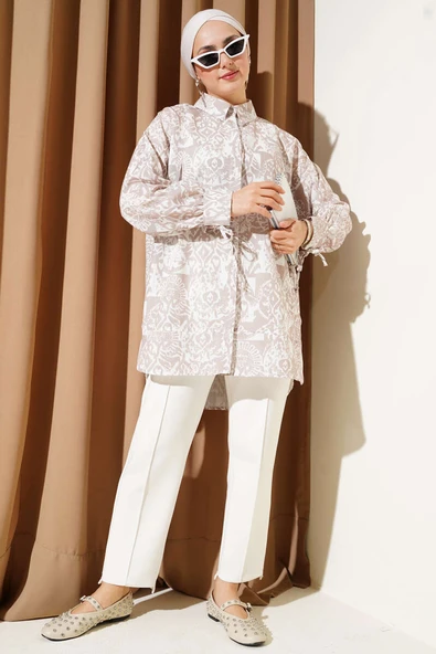 Desenli Bilek Bağcıklı Gömlek Bej - Resim 2