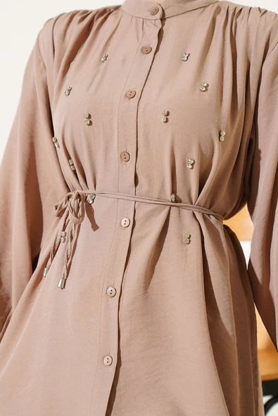 İp Kuşaklı Taşlı Gömlek Vizon - Resim 4