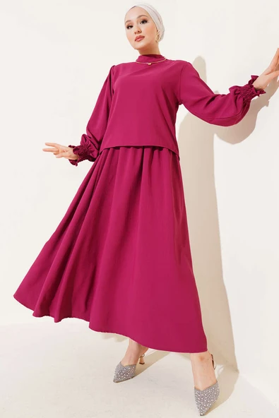 Bilek Gipeli Etekli İkili Takım Vişne ürün görseli 1