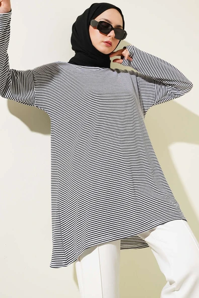 Çizgili Penye Tunik Siyah ürün görseli