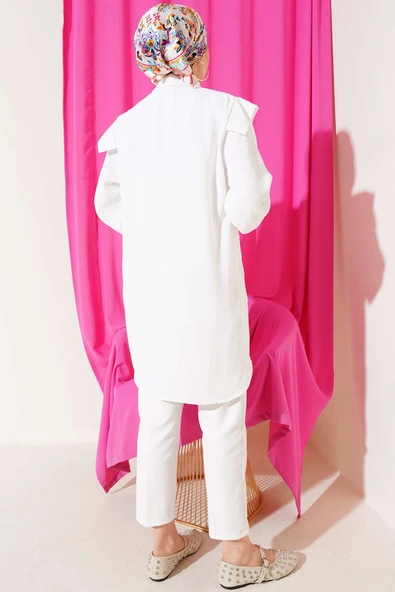 V Yaka Fırfırlı Tunik Beyaz - Resim 3